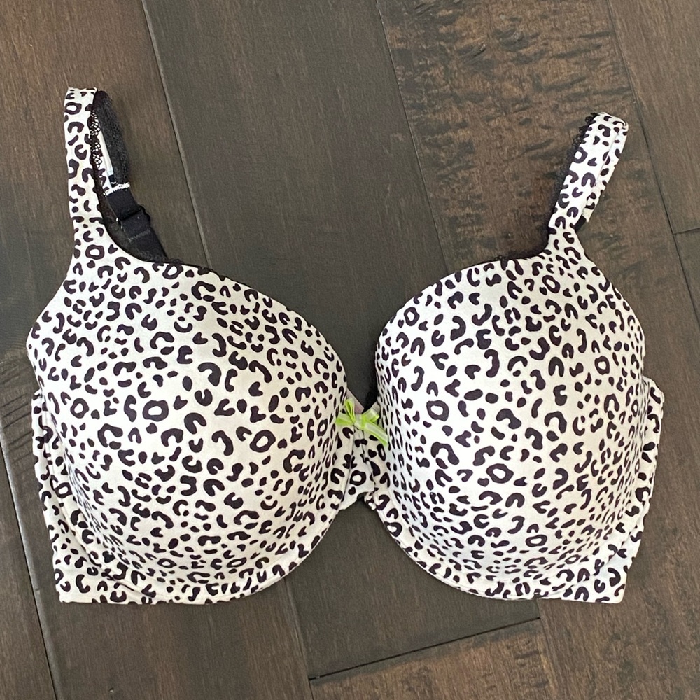 Victoria’s Secret Body by Victoria Full Coverage Bra